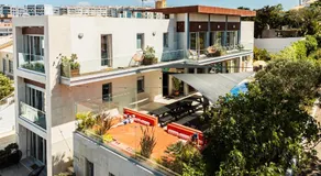 The Salty Pelican Yoga & Surf Retreat - Image 5