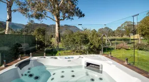 Heath House Luxury Halls Gap Accommodation - Image 3