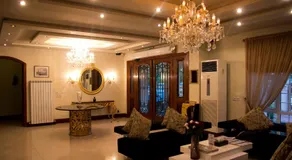 Bella Hotel - Image 3