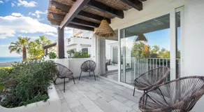 Sea & mountain view Marbella - Image 5