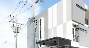 B48 Hotel - Image 3
