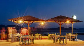 Aktaion Hotel - Image 4
