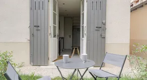 Joli duplex avec jardin, 2 personnes, Écully - Image 5
