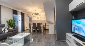Charmantes Haus in Roses, Costa Brava: Privater Pool, nahe am Strand, ideal für Familien und Gruppen. - Image 2