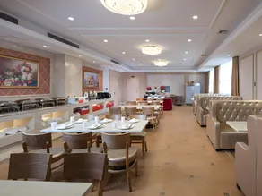 Vienna Hotel Hunan Huaihua Xupu Wanda Plaza - Image 4