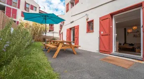 GARDEN - Utopy Hostel - Image 5