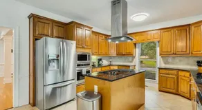 Atlanta 5BR Luxe Pool Retreat,Sleeps 12 - Image 5