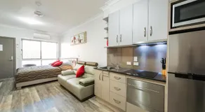 Athena Motel Apartments - Image 5