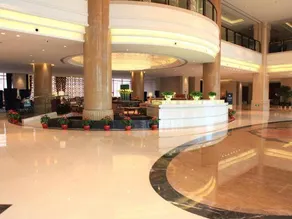 Binjiang International Hotel - Image 4