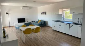 Daniela Family Apartment - top floor - new & quite location - great sea & island view - Image 2