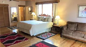 Casa Benavides Inn - Image 2
