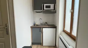 Appartement rénové à 15 min de Lyon - Image 3