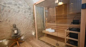 Jungle spa Loft Private Wellness Perugia Downtown - Image 3