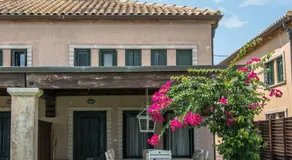 El Mar House Parga - Image 4
