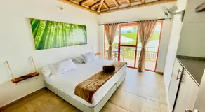 Hotel Campestre La Aldea Cabaña Pijao - Image 2