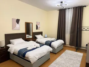 Luxury Home - Image 3