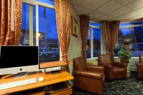 Ramada by Wyndham SeaTac Airport North - Image 4