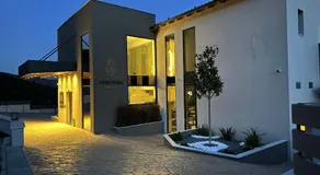 AKROTHEA suites & lounge - Image 5