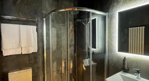Lough Rooms at The Artisan - Image 4