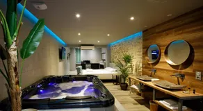 LA DOLCEVITA SPA Suite privative - Image 2
