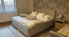 Riviéra Apartmanok - Image 2