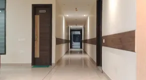 HOTEL GOLDEN LEAF - Image 2