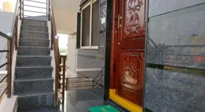 Vijayanagara Home Stay - 2 bed room flat, AC, Parking - Image 3