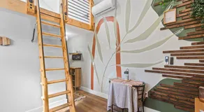Secluded Tiny Home in Exclusive Paris Mountain! - Image 3