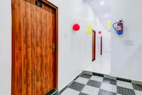 Hotel O Royal Classic Inn - Image 3