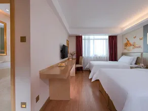 Vienna Hotel Guangxi Guigang Pingnan Central Plaza - Image 2