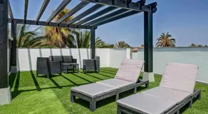 Two Dreams Luxury Villa - Image 4