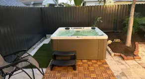 Palm Luxe Oasis w-Jacuzzi - Image 5