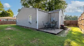The Charming Henry House in Chickasha, OK! - Image 4