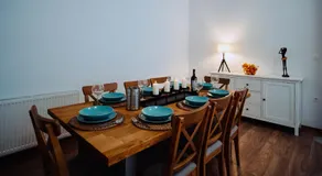 Zakarias Apartments - Image 2