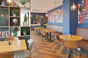 Travelodge Gloucester - Image 2