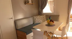 Blue Wave Mobile Home - Image 4