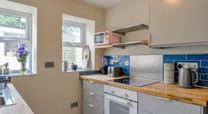 Finest Retreats - Castle House At Penzance - Image 2