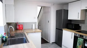 Home away from home - Image 5