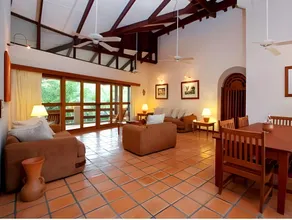 Capitán Suizo Beachfront Boutique Hotel - Image 3