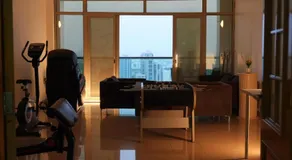 Luxury master rooms with lake views near Dubai - Image 2