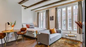 Haarlem Hotel Suites - Image 2