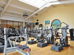 Longford Arms Hotel - Image 4