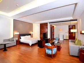 Bainaihai Hotel - Image 2