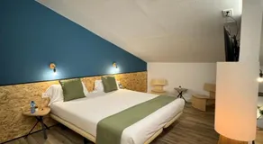 HOTEL ORENETA - Gironella - Image 2