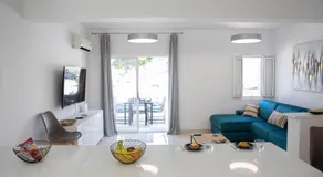 Taheli Riverside Townhouse in Tourist Area - Image 2
