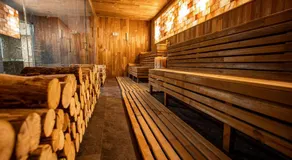 Hermanns Hotel & Spa Sibiu - Image 5