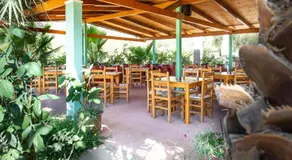 Nashos Bungalows - Image 3