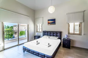 Villa Prengos 15 - Image 3