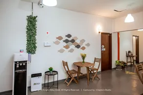 Knight Alley Hotel - Image 4