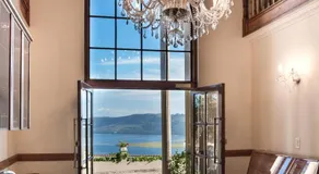 Moncrieff Manor - Image 2